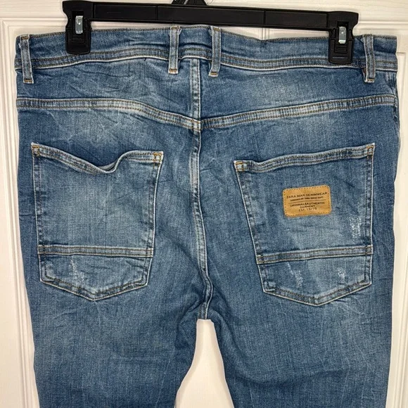Men’s Zara Ripped Denim Jeans - Picture 5 of 9